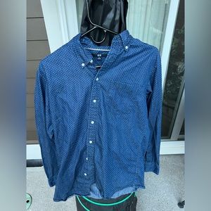 Uniqlo Men’s polka dot button down shirt